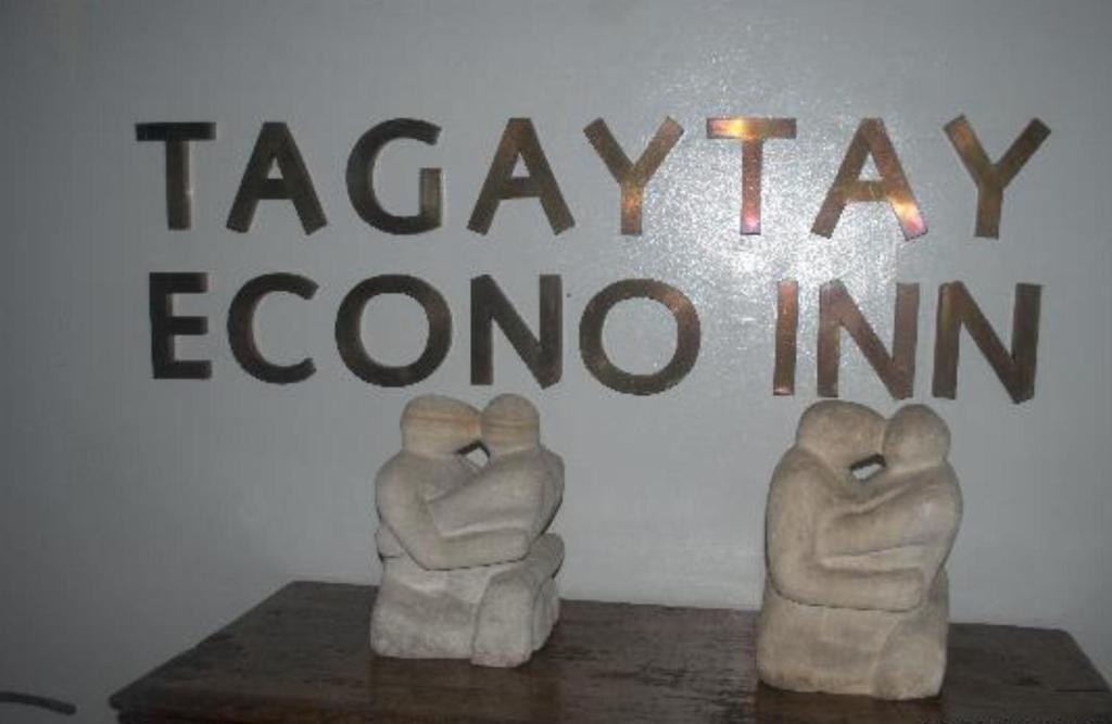 Tagaytay Econo Hotel タガイタイ エクステリア 写真