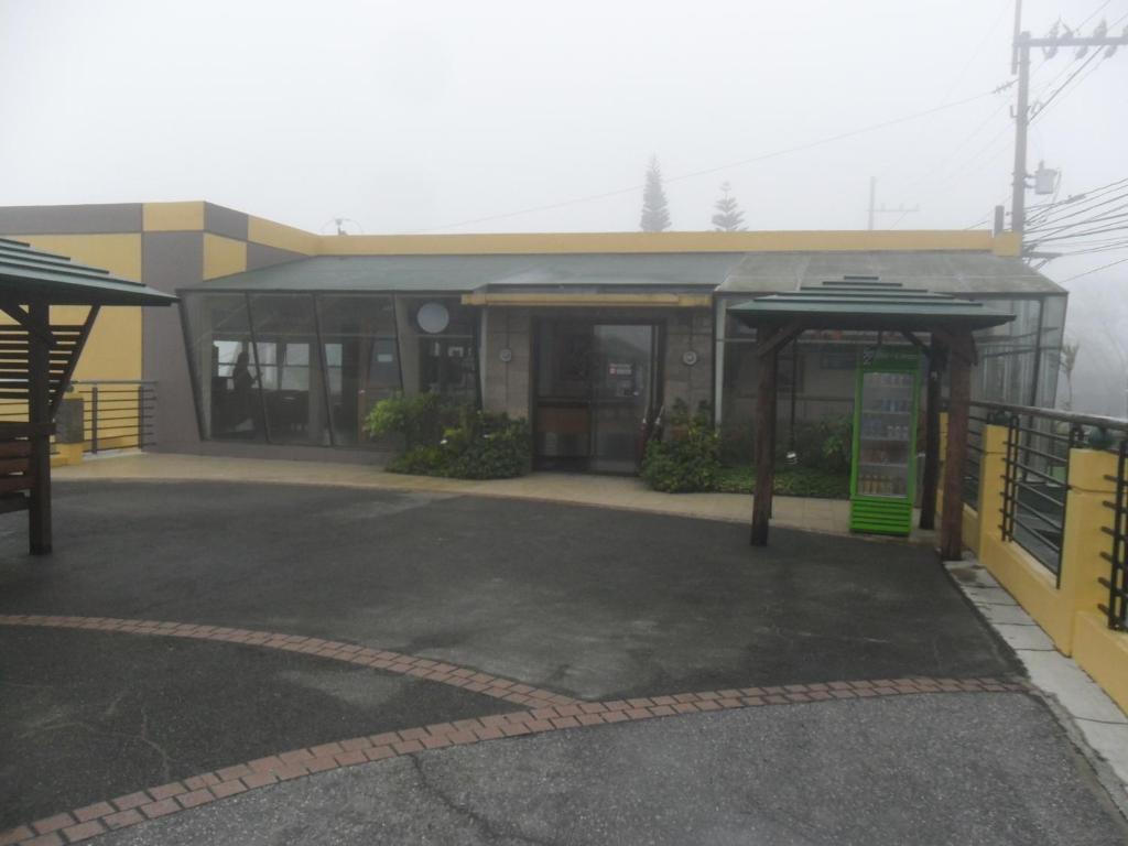 Tagaytay Econo Hotel タガイタイ エクステリア 写真