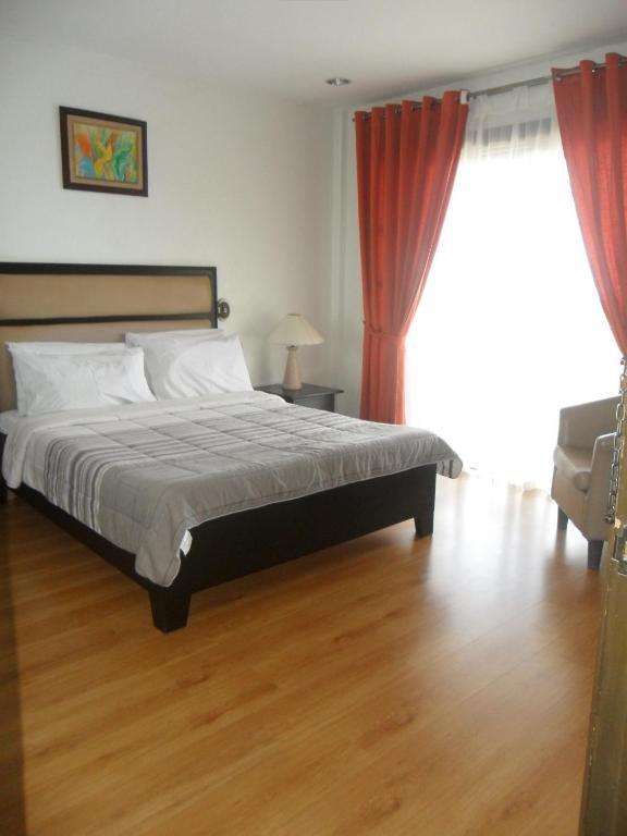 Tagaytay Econo Hotel タガイタイ 部屋 写真