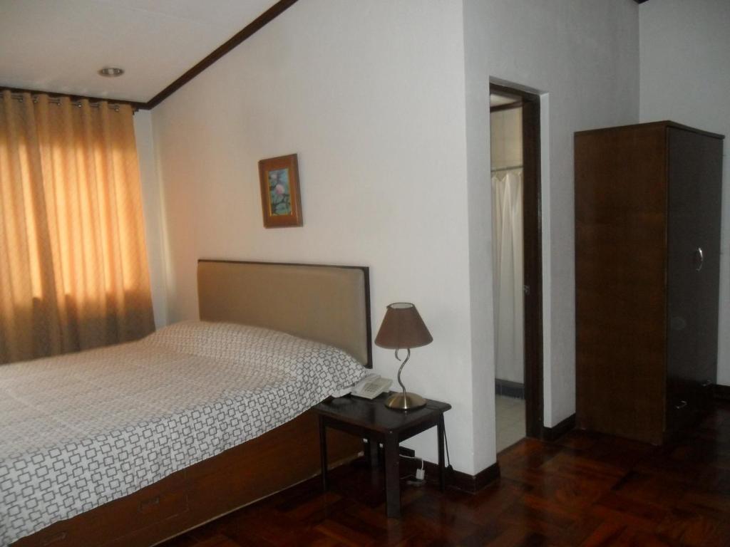 Tagaytay Econo Hotel タガイタイ 部屋 写真