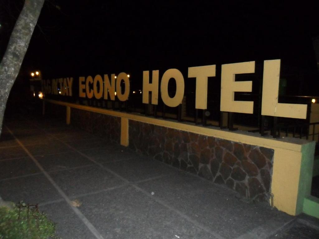 Tagaytay Econo Hotel タガイタイ エクステリア 写真